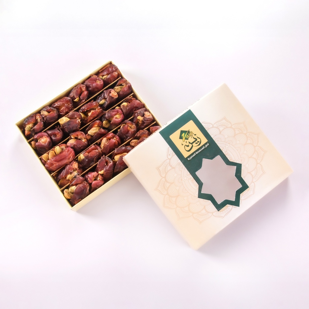  Saudi dates with pistachios, 325 grams